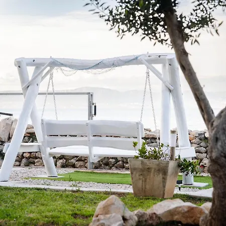 Garden Brac * Mirca (Brac)