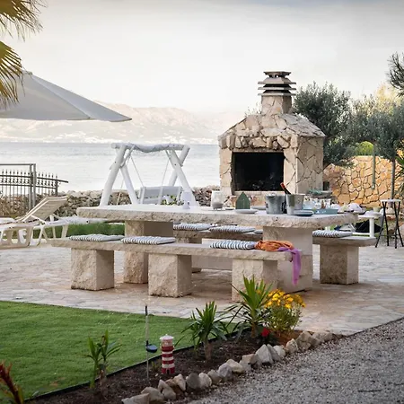 Garden Brac Mirca (Brac)