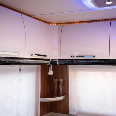 Garden Brac مكان تخييم