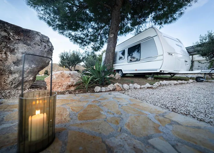 Garden Brac 캠프장